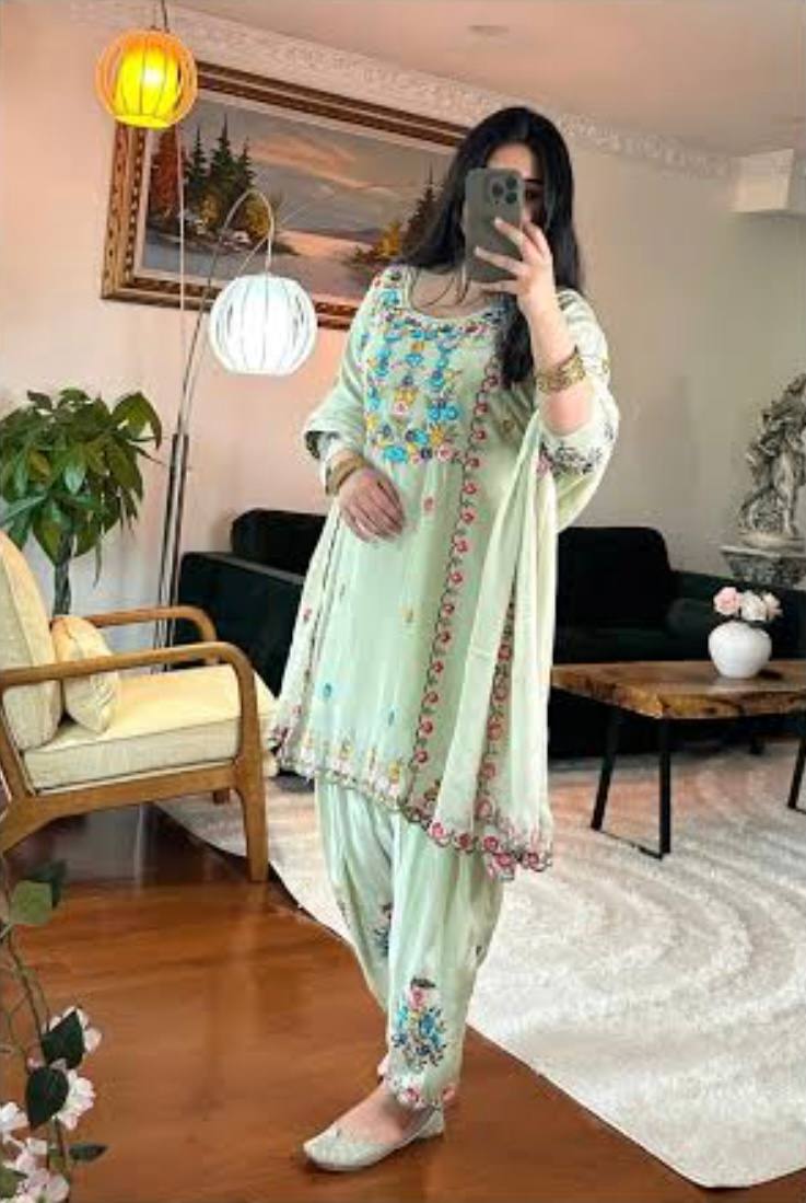 Light Green Embroidered Kurti Pant Set with Dupatta for Women | Designer Festive & Casual Wear Ethnic Suit