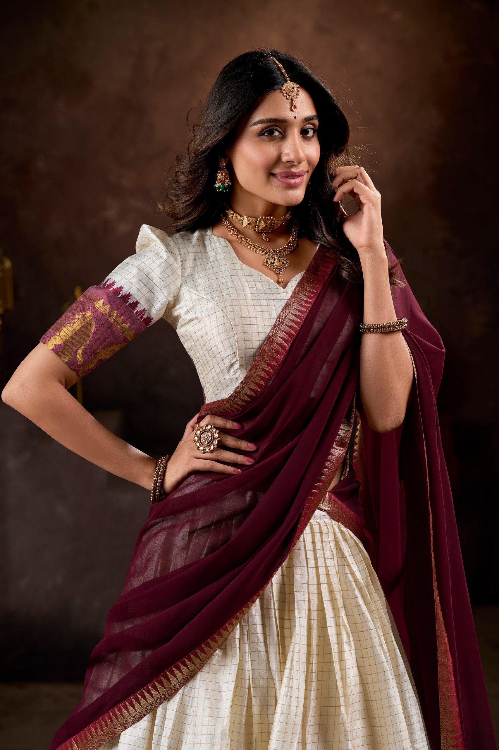 Elegant Cream Lehenga Choli with Maroon Dupatta – Traditional Wear